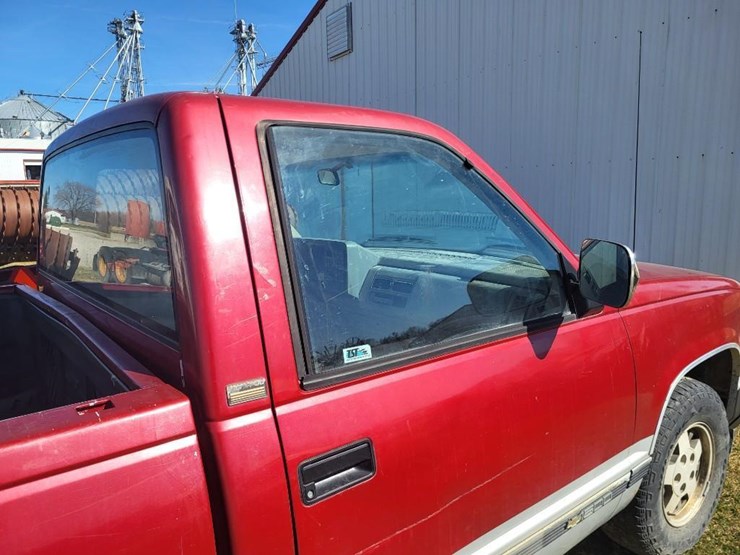 1992-chevrolet-1500-image-32