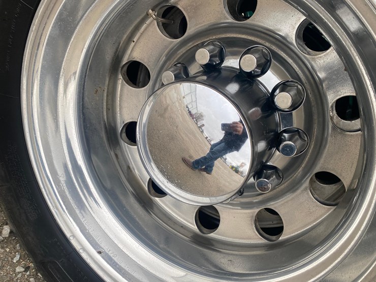 2002-peterbilt-379-image-128