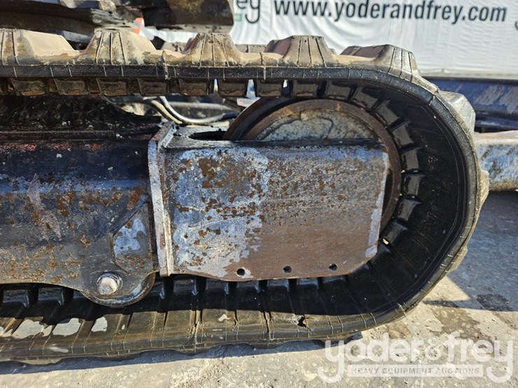 2019-kubota-kx033-4-image-12