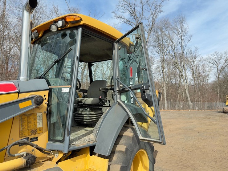 2012-deere-410k-image-21