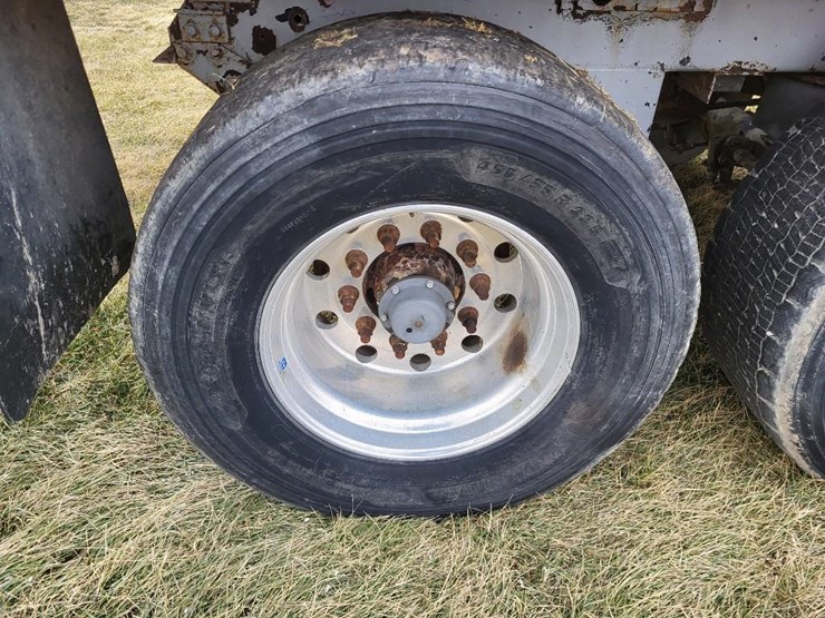 silage-wagon-image-31