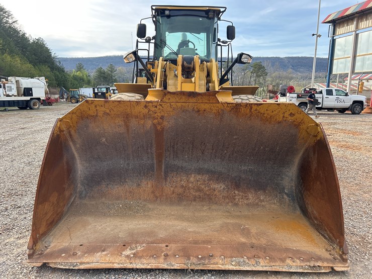 2012-caterpillar-950k-image-8