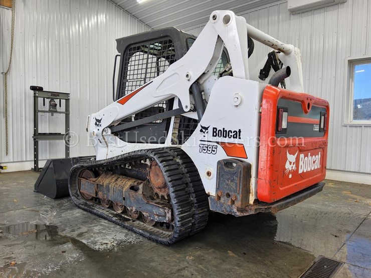 2019-bobcat-t595-image-3