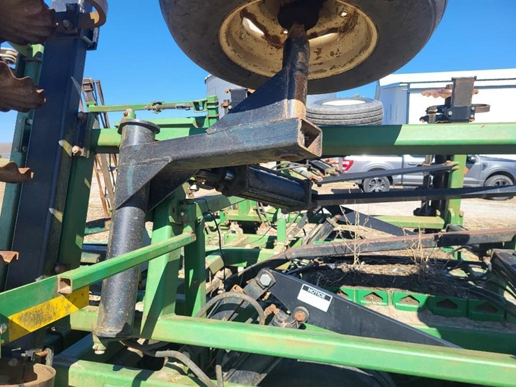 great-plains-2200tt-image-57