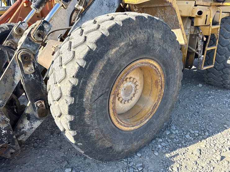 caterpillar-it28f-image-38