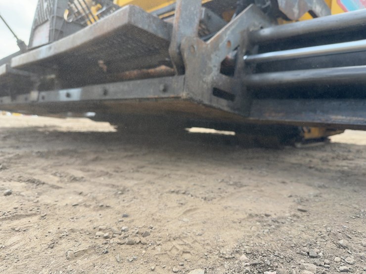 2005-gehl-1648-image-22