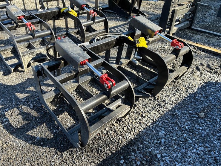 wildcat-60"-skid-steer-root-grapple-image-1