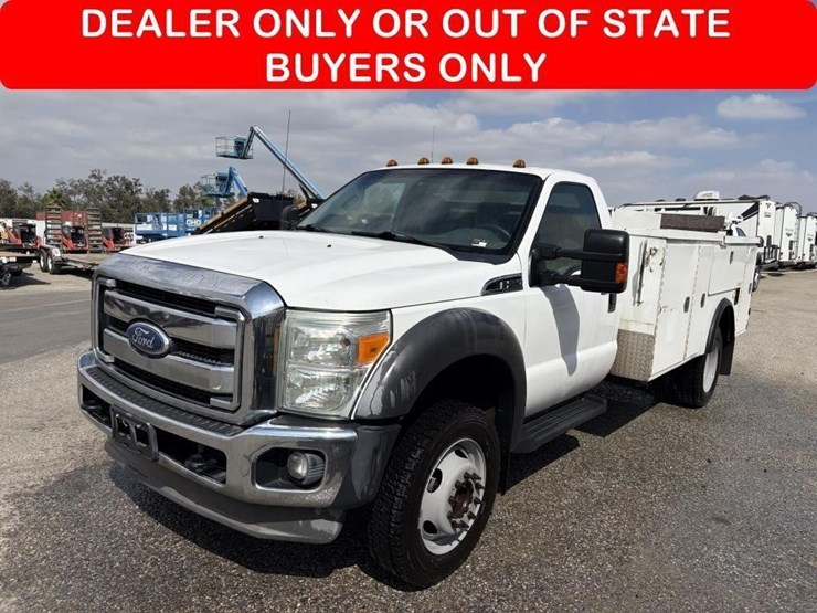 2012-ford-f550-xlt-sd-image-1