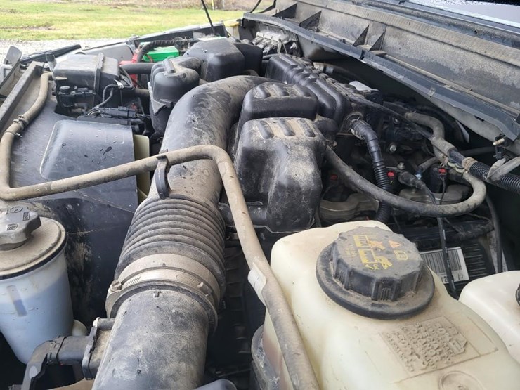 2015-ford-f250-xl-image-54