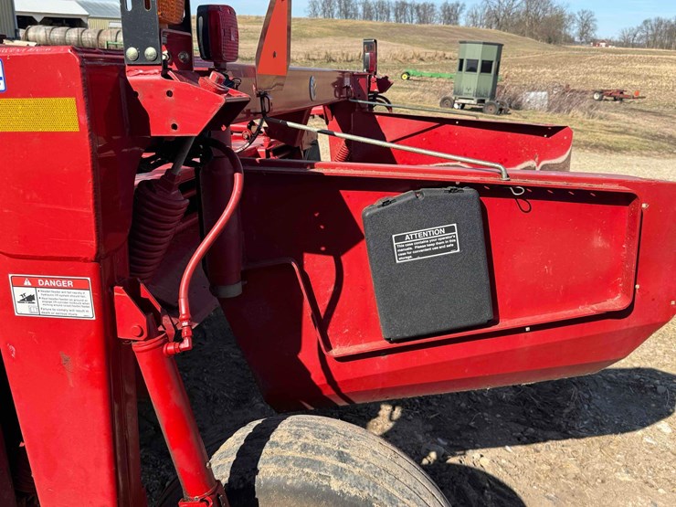 2012-new-holland-h7230-discbine,-rubber-conditioners,-10’4”-cut,-540-pto,--*ybn091009*---field-ready-image-26