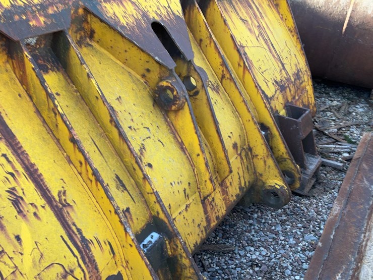 john-deere-444h-image-5