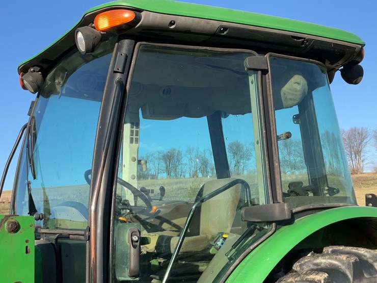 2004-john-deere-5420-image-35