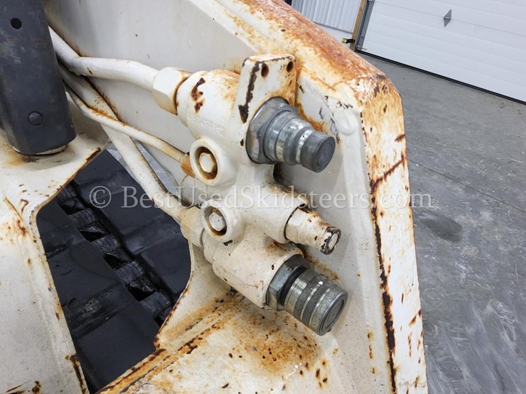 2007-bobcat-t140-image-20