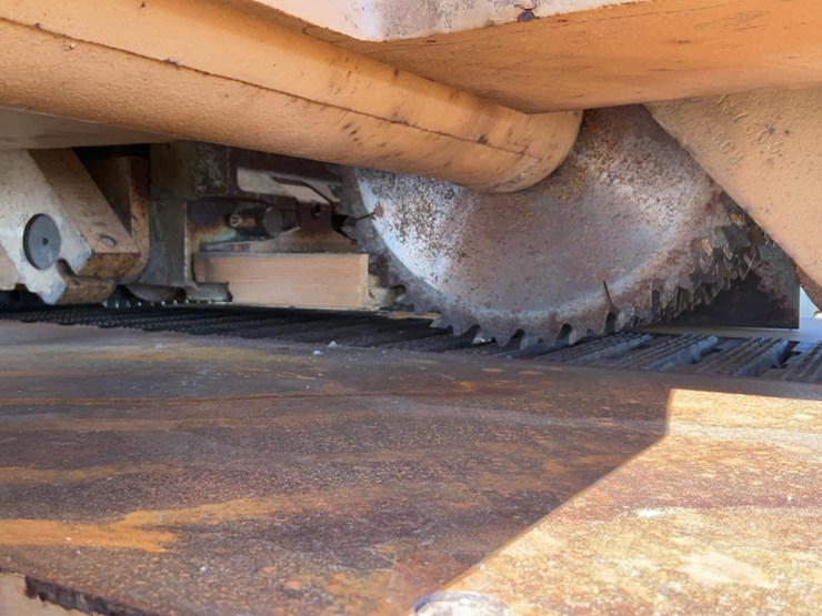 #201-•-scmi-straight-line-rip-saw-image-10