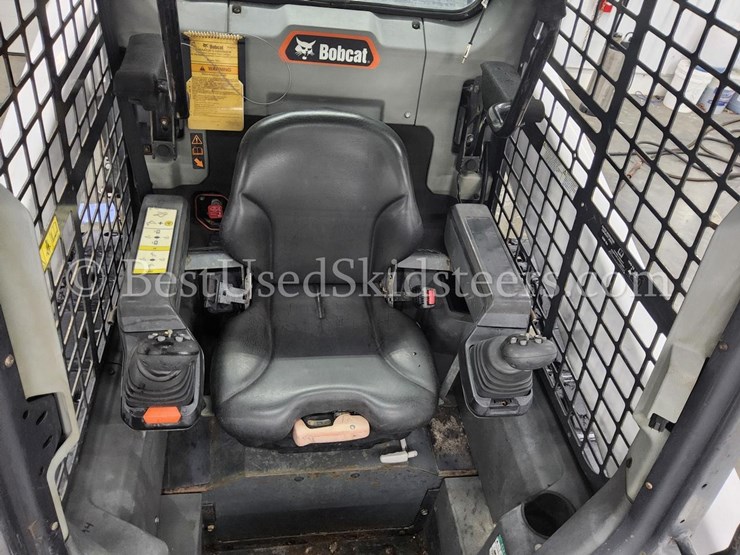 2021-bobcat-t64-image-18
