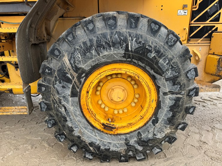 2007-volvo-l120f-image-67