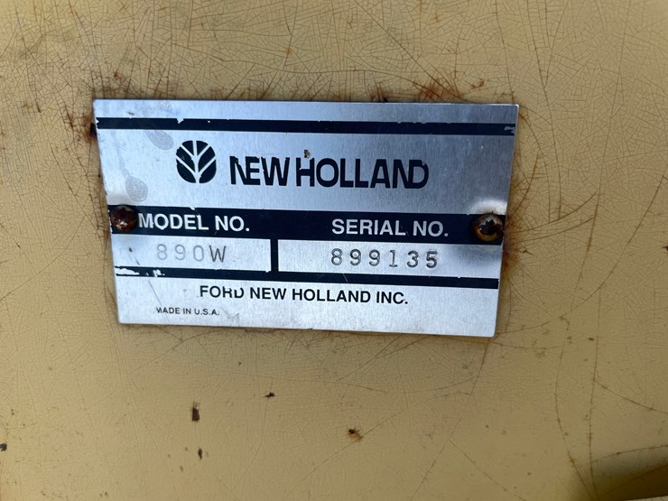 new-holland-790-image-29