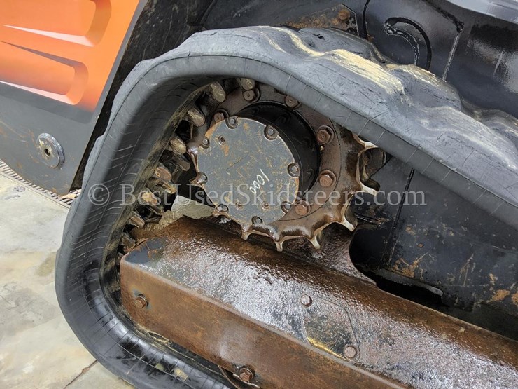 2017-kubota-svl75-2-image-19