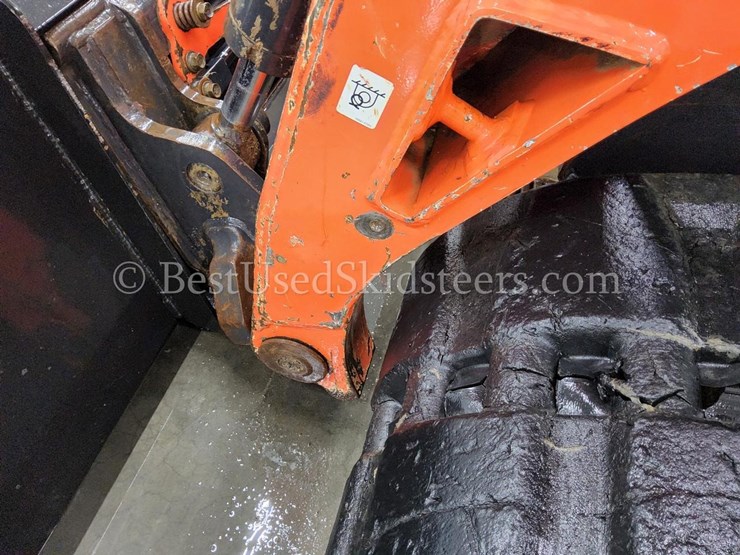 2023-kubota-svl97-2-image-29