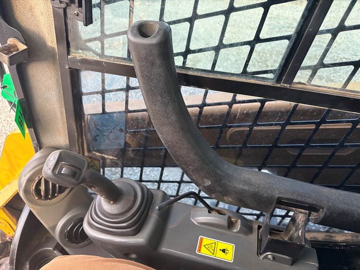 caterpillar-259d-image-43