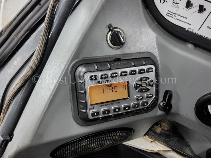 2022-bobcat-t770-image-29