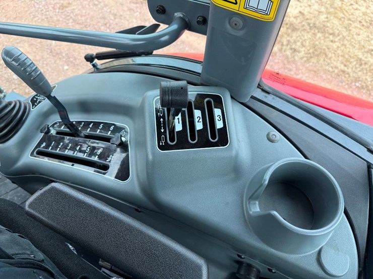 massey-ferguson-1736-image-58