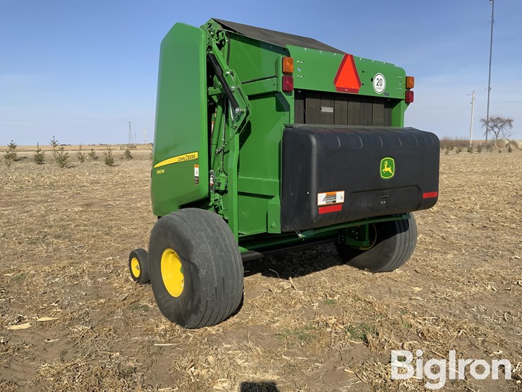 2021-john-deere-560m-image-7