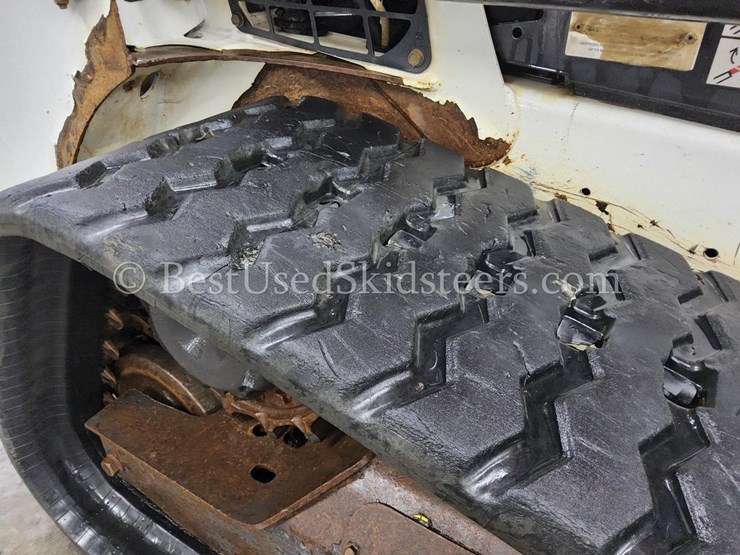 2021-bobcat-t550-image-13