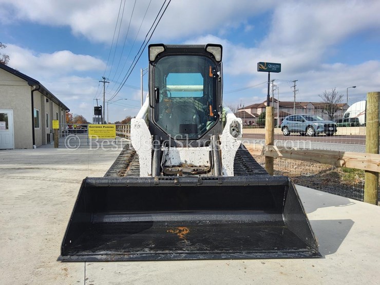 2017-bobcat-t770-image-8