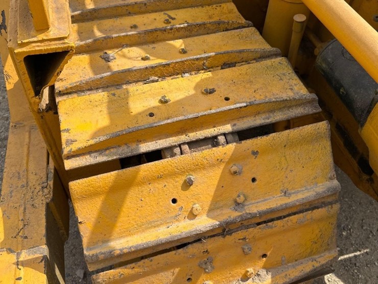 caterpillar-d2-image-4