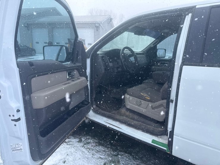 2010-ford-f150-image-16