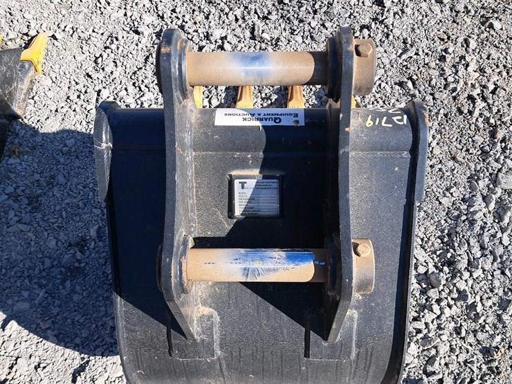 #320-•-trojan-excavator-bucket-image-6