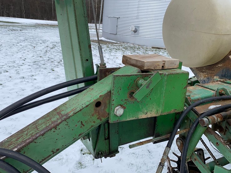 john-deere-7000-image-65