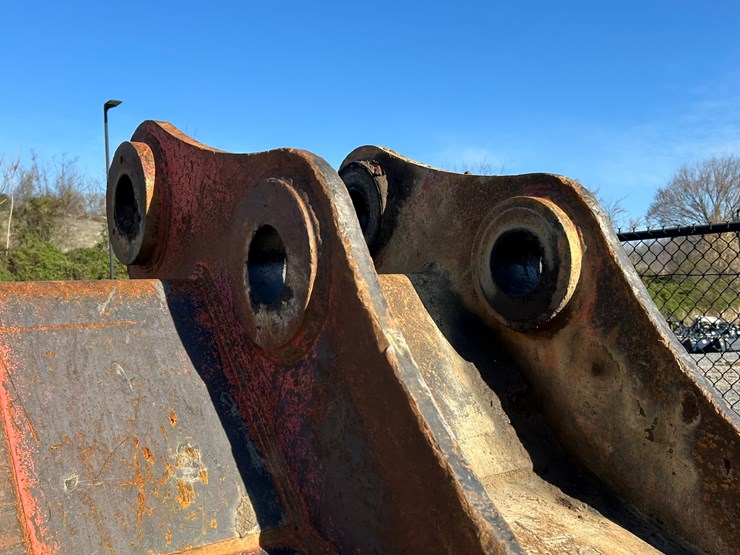 2017-link-belt-700-x2-image-16