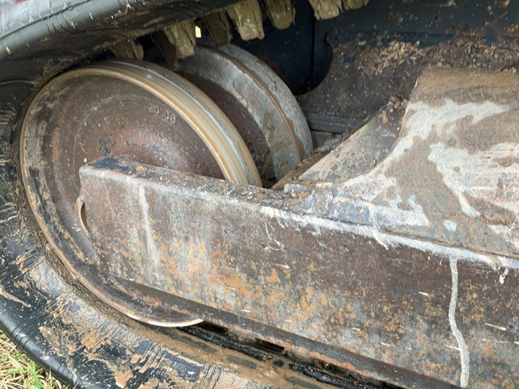 #250-•-2020-kubota-slv75-2-skid-steer-image-32