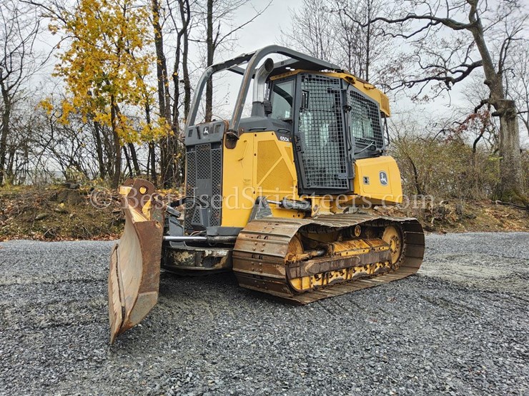 2017-deere-650k-image-1