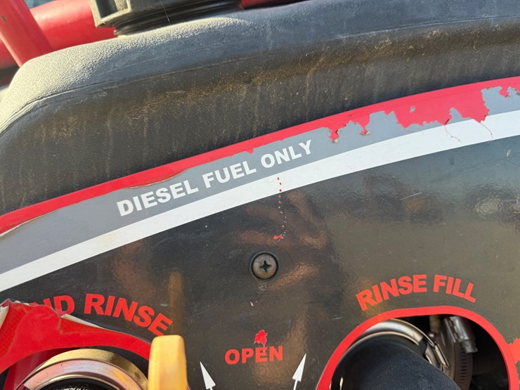 2015-apache-as720-image-89