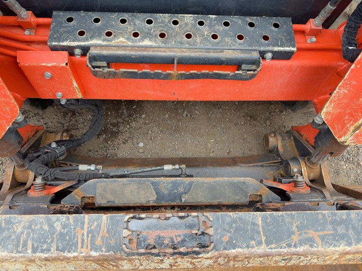 2021-kubota-svl97-2-image-10