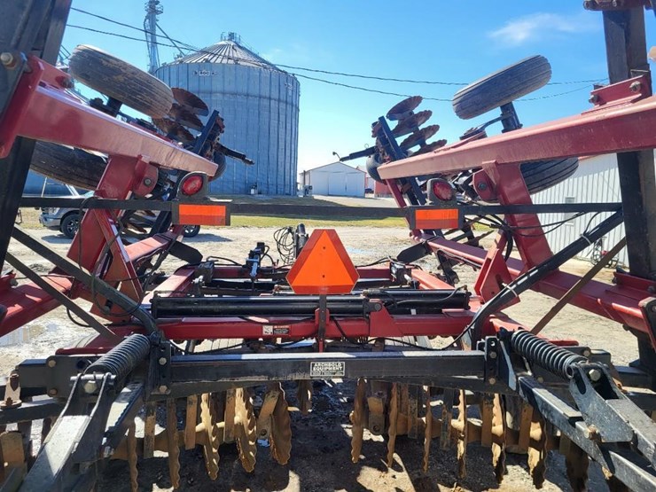 case-ih-true-tandem-330-turbo-image-46