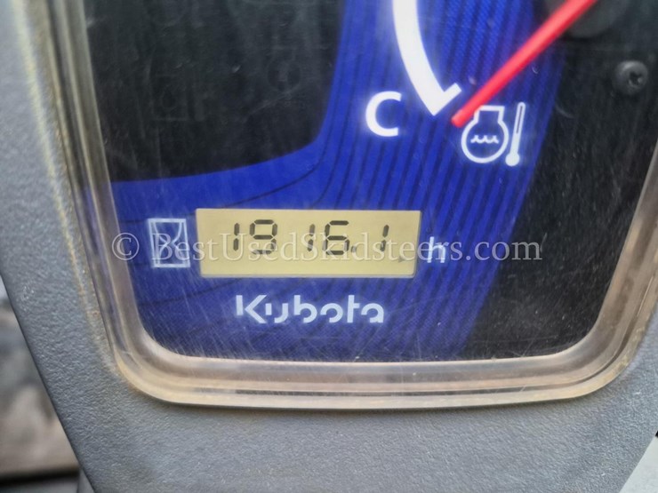 2013-kubota-svl90-2-image-12