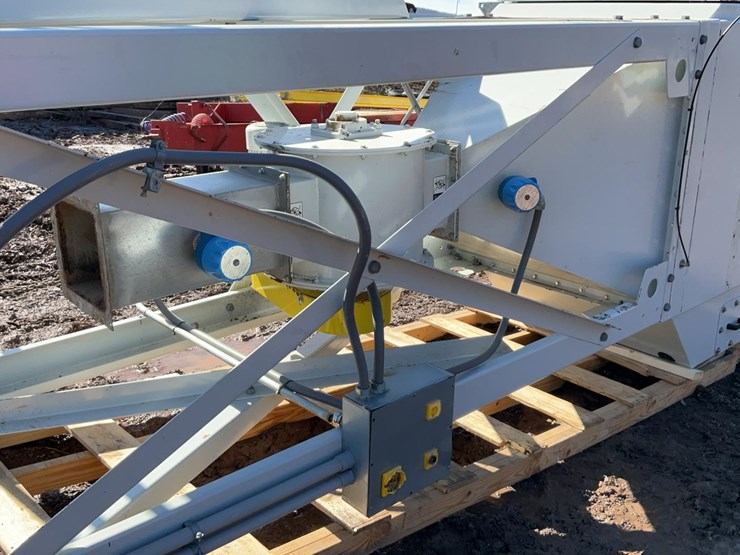 #210-•-2018-cmaxx-dust-collector-image-14