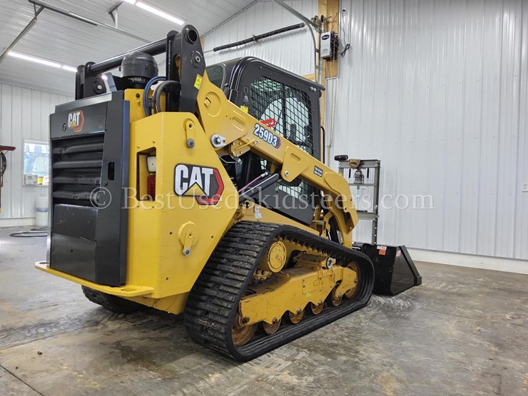 2024-caterpillar-259d3-image-10