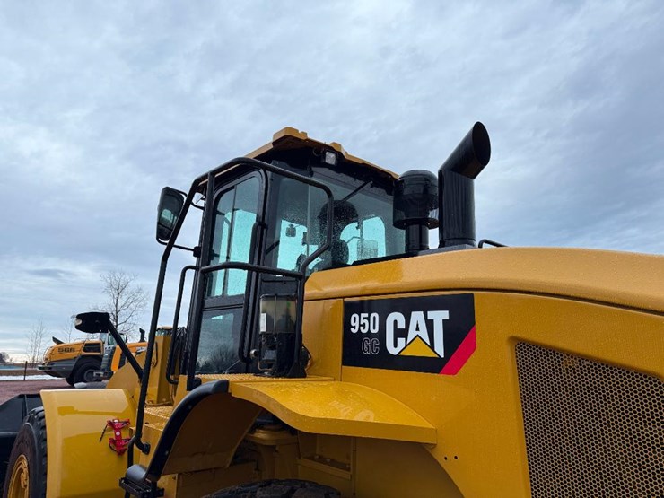 2018-caterpillar-950gc-image-22