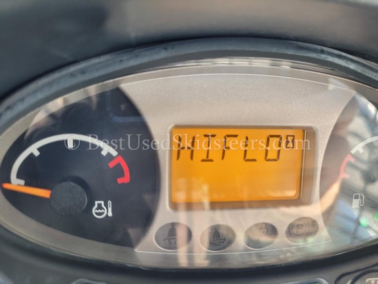 2018-bobcat-t870-image-23