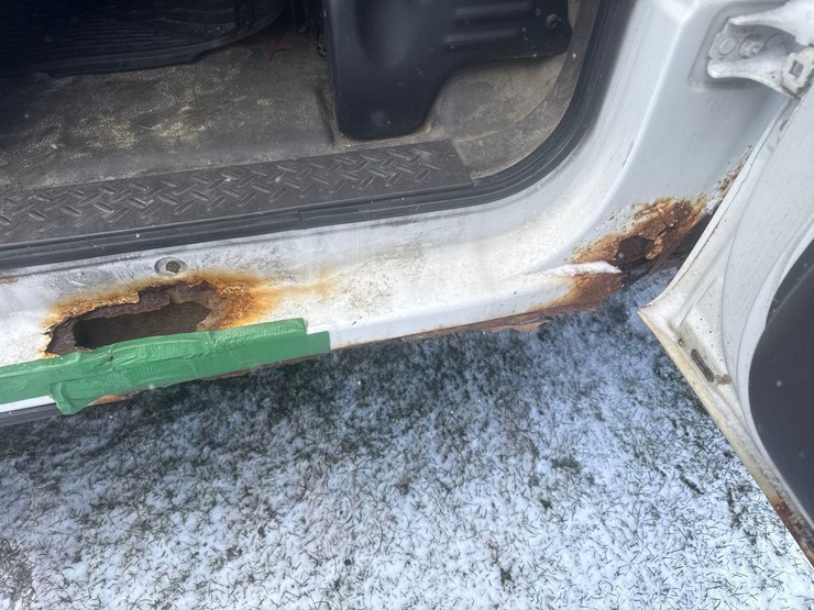 2010-ford-f150-image-24