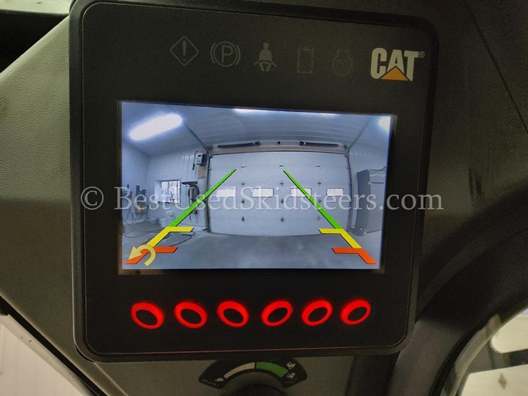 2019-caterpillar-246d3-image-32