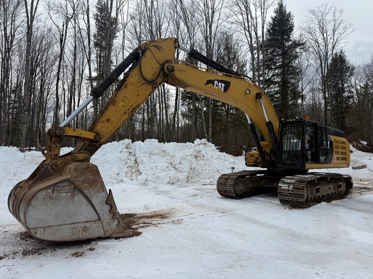 caterpillar-349fl-image-1