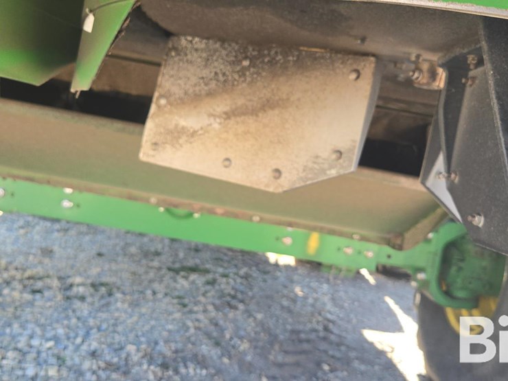 2016-john-deere-s680-image-15