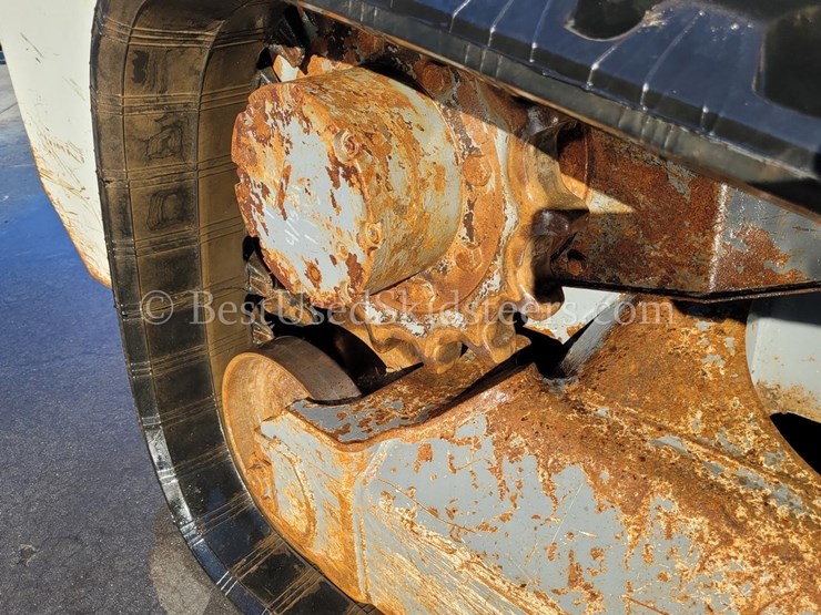 2016-takeuchi-tl10v2-image-13