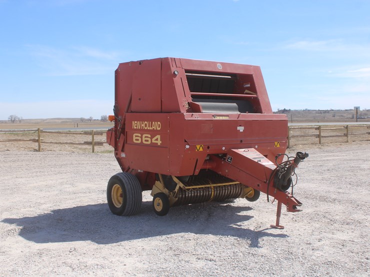 new-holland-664-image-7